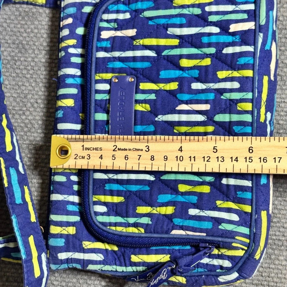 Vera Bradley Retired Katarina Crossbody Bag quilted Cotton Adjustable Strap